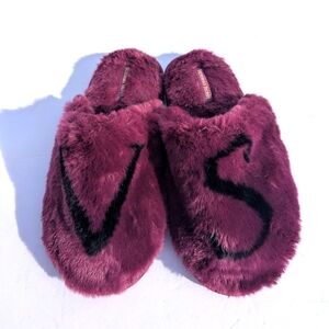 NWOT Victoria's Secret Soft Cozy Purple Fuzzy Slippers